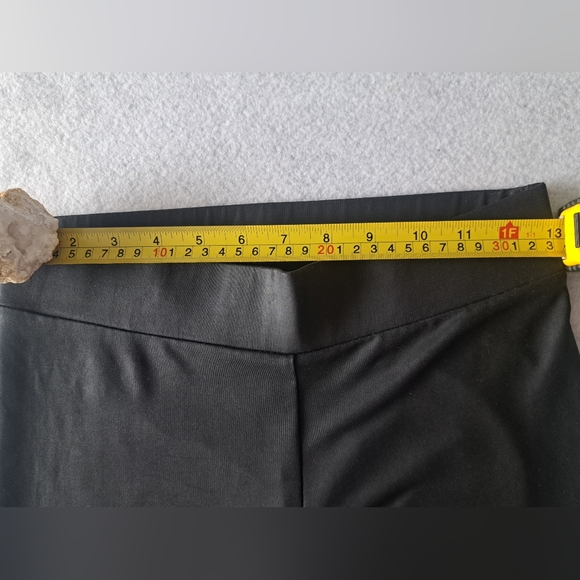 Guess Black Low Sheen Wet Look Spandex Leggings - Picture 4 of 10